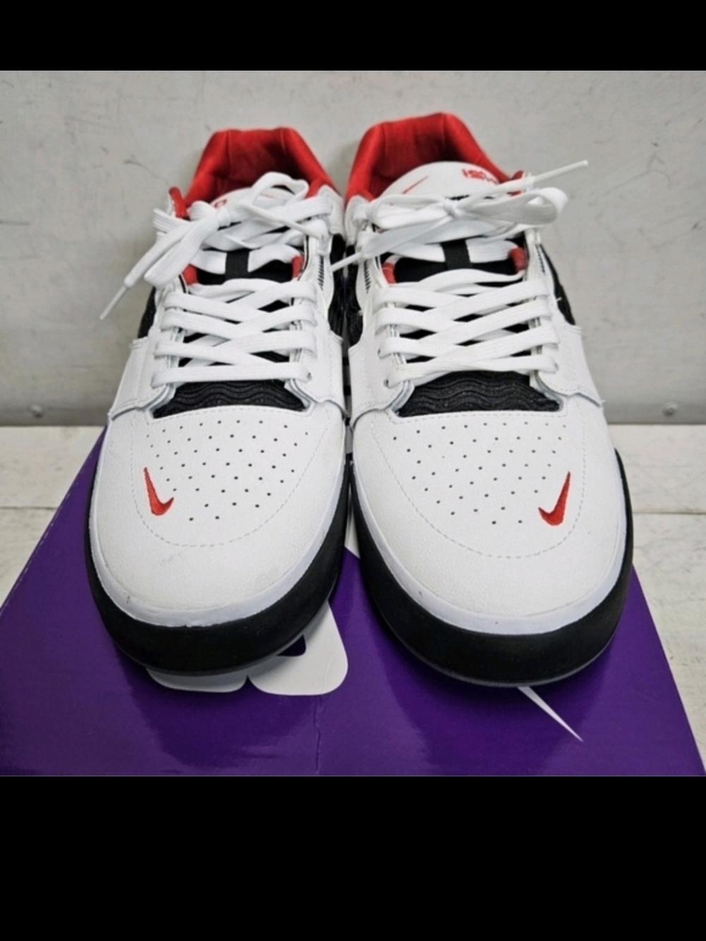 NIKE SB ISHOD PRM L Pro Skate Shoes Mens 11.5 White/Black/Red Chicago Ishod Wair - Picture 5 of 11